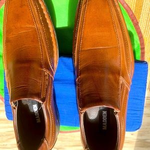 Men’s Shoe 👞 - Camel/Bronze sz 9.5.  $50